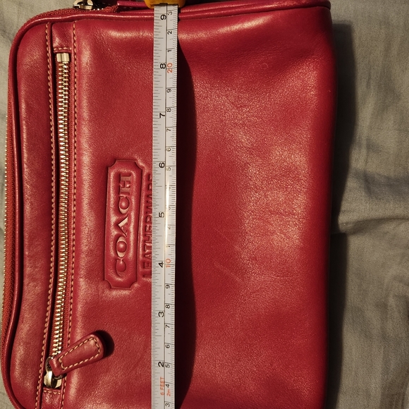 COACH case pink excellent condition - Picture 7 of 7